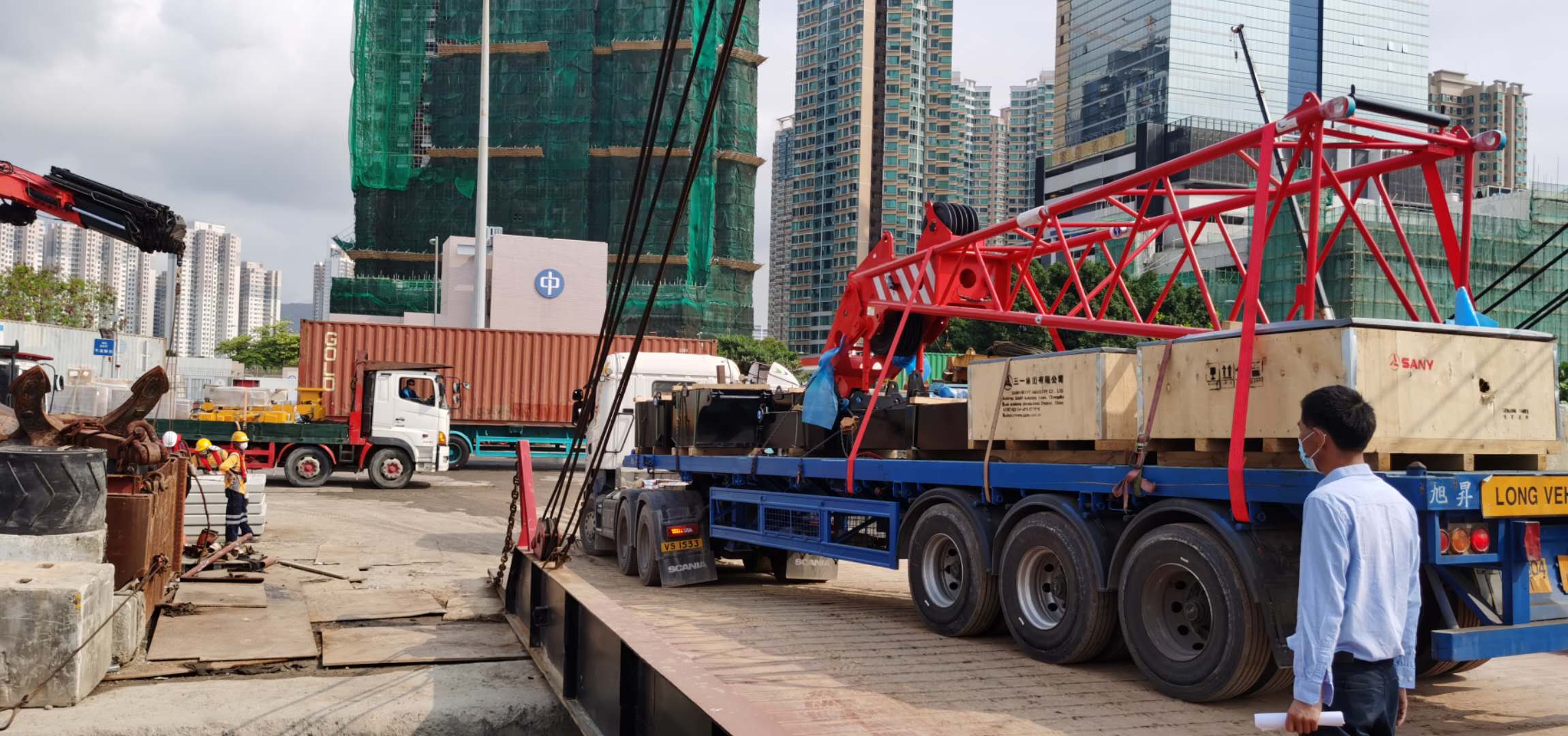 臺州到香港物流專線，臺州到香港貨運(yùn)公司，3天到達(dá)！深圳東勝物流中港平板車運(yùn)輸圖