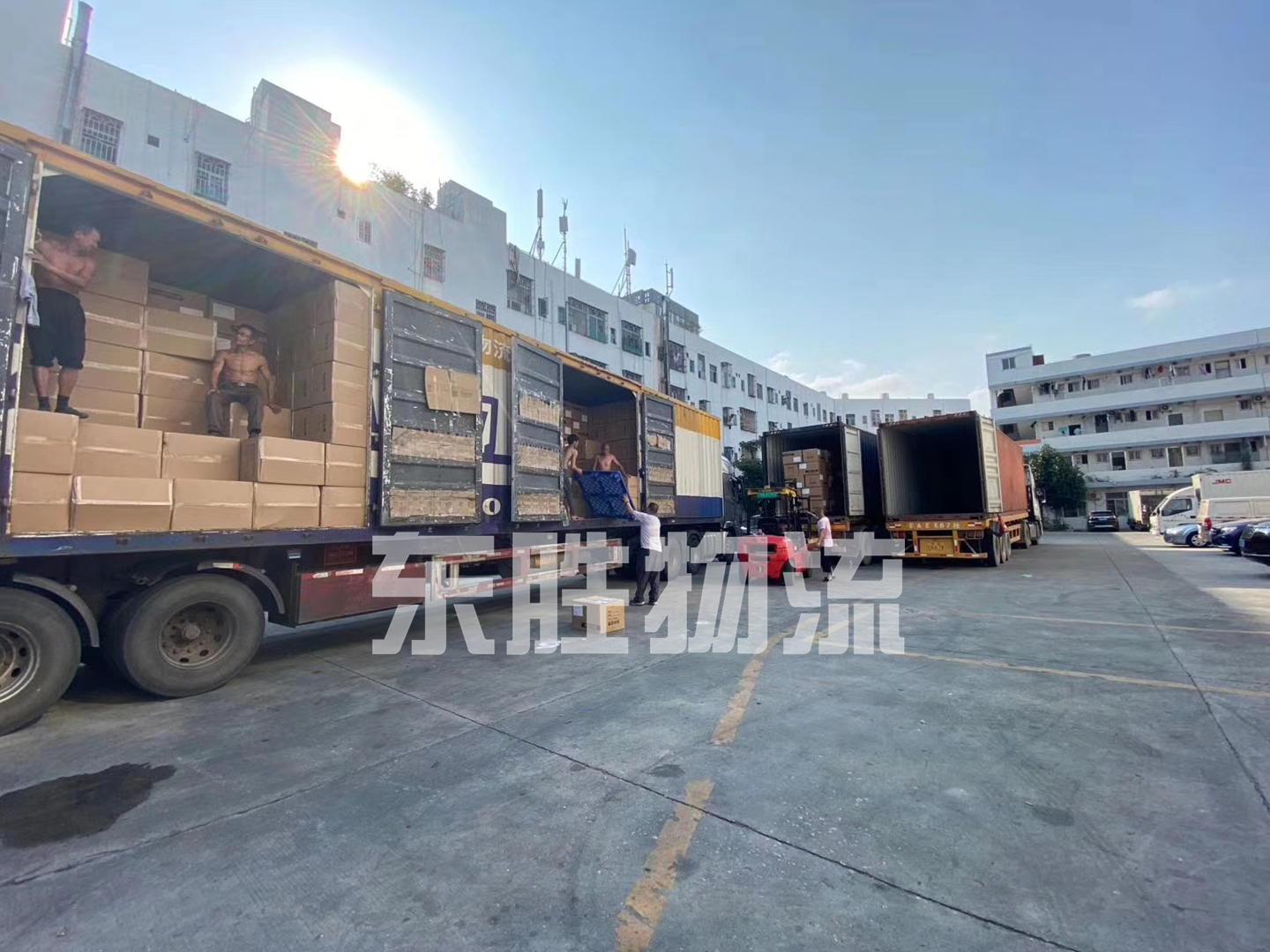 意大利客戶口罩出口運(yùn)輸?shù)轿宜緜}(cāng)庫(kù)考察，案例圖